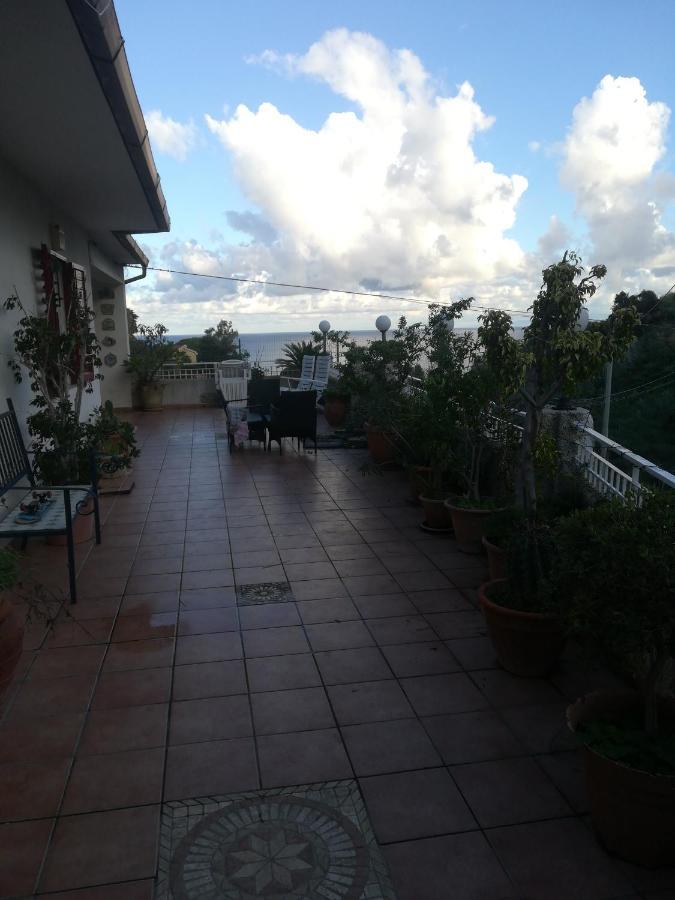 Hotel La Casa Delle Delizie Messina Esterno foto
